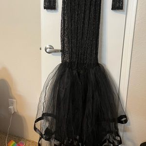 Black lace maternity dress